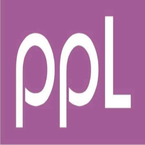 Zinda Hoon Qafan Mujhko