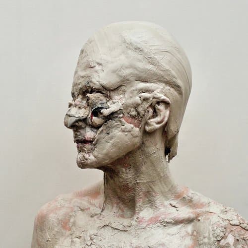 The Night Does Not End